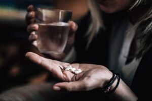 Skuteczność leków przeciwdepresyjnych: Jak działają i na czym polega ich skuteczność?